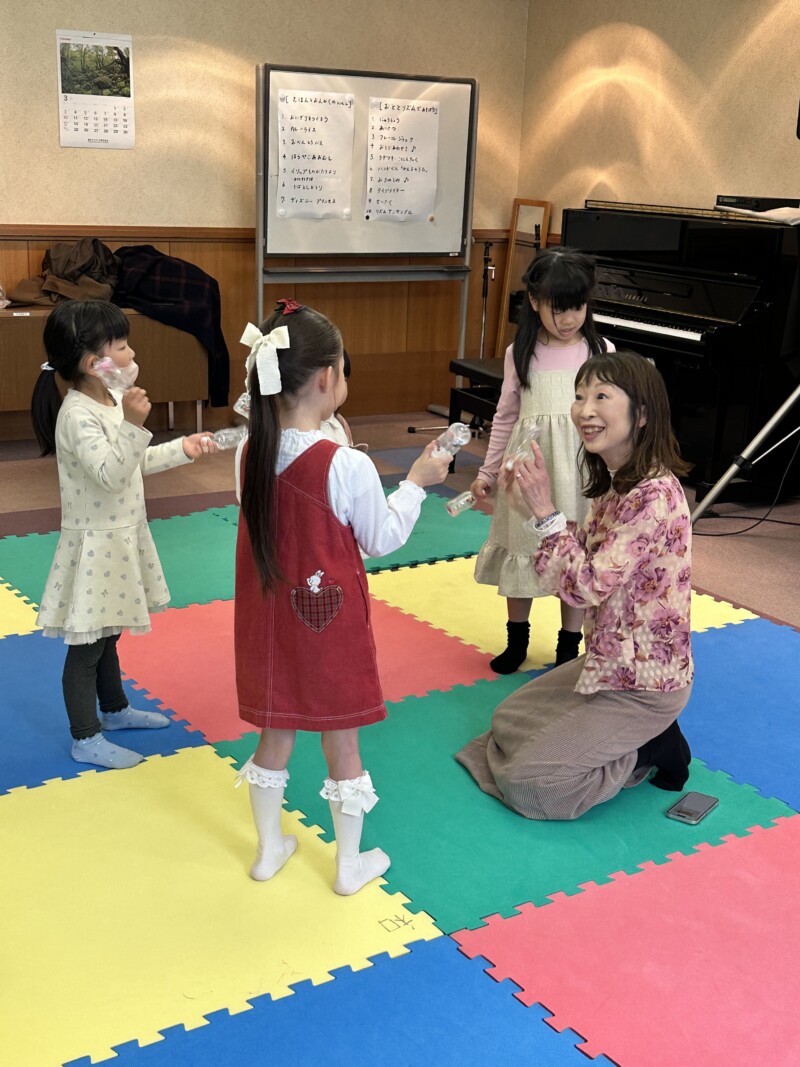 音とリズムで遊ぼう