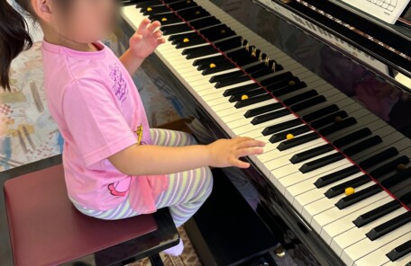 Yumi music school 幼児ピアノレッスン