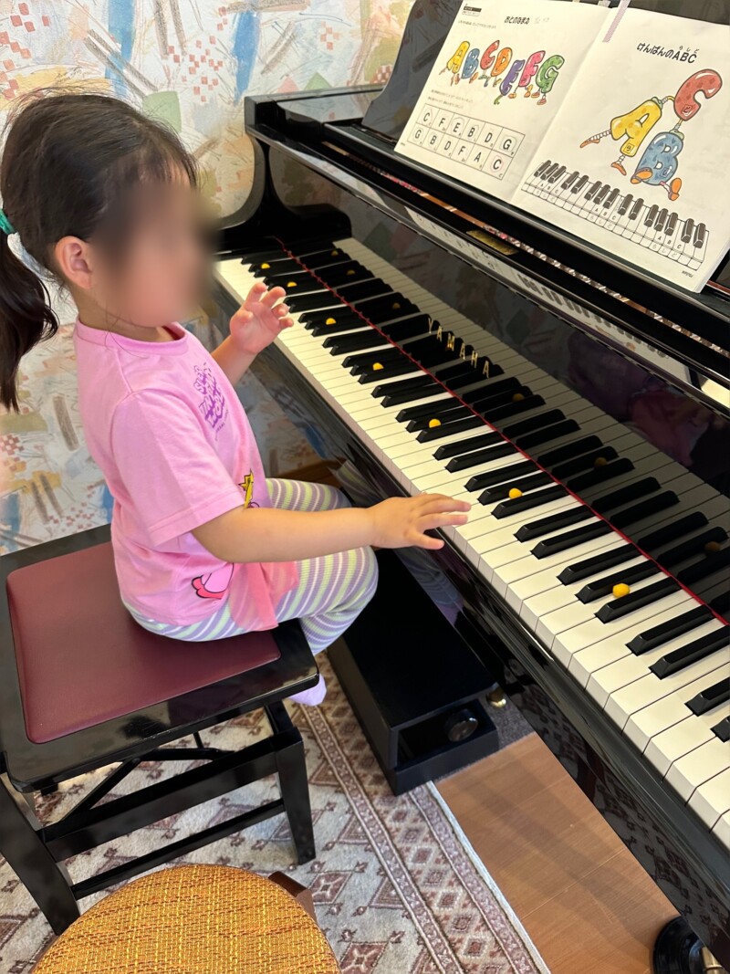 Yumi music school 幼児ピアノレッスン