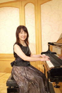 Yumi music school ピアノ講師 中家孝子
